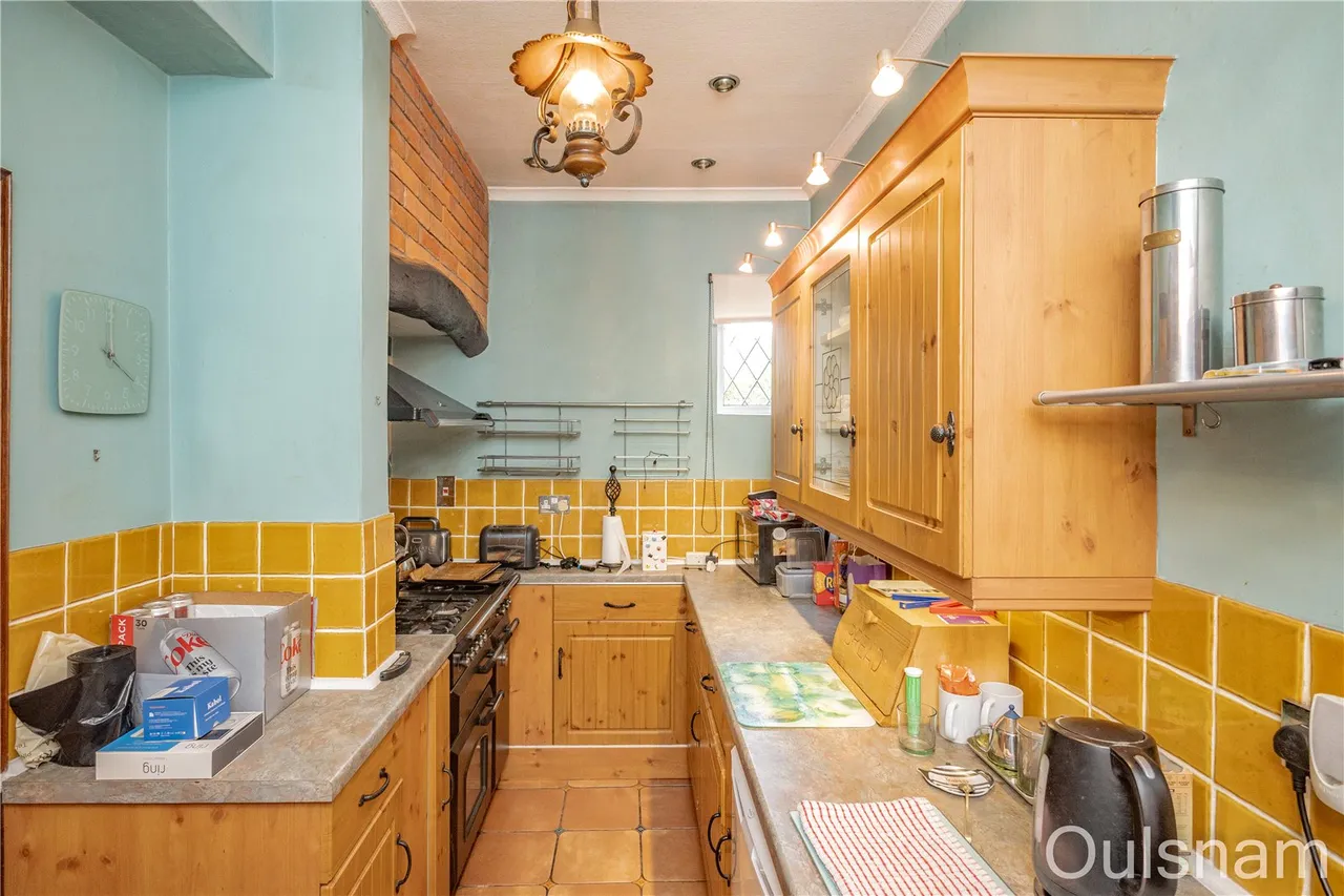 Holly Road, Bromsgrove, Worcestershire, B61 8LJ, photo 6