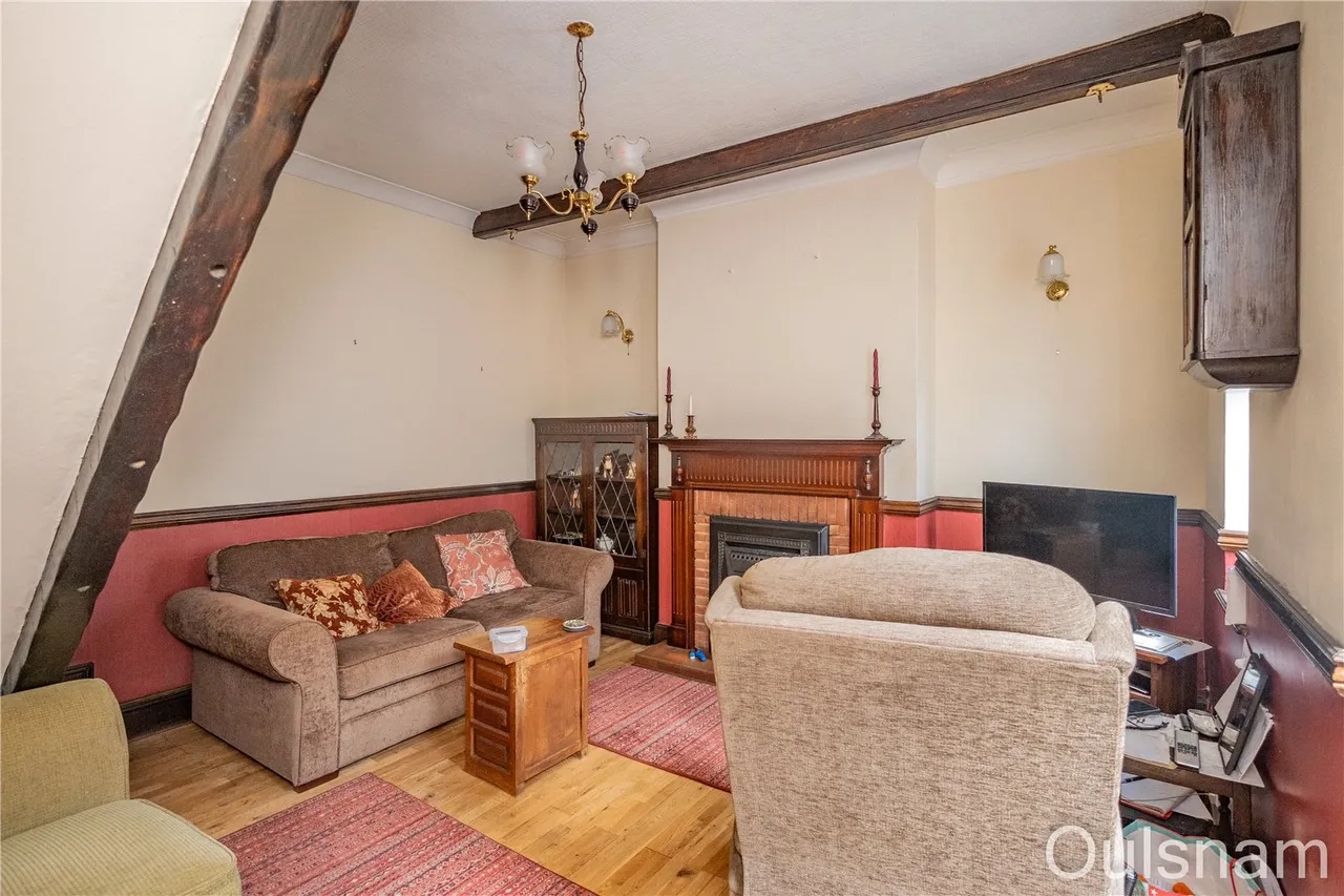 Holly Road, Bromsgrove, Worcestershire, B61 8LJ, photo 5