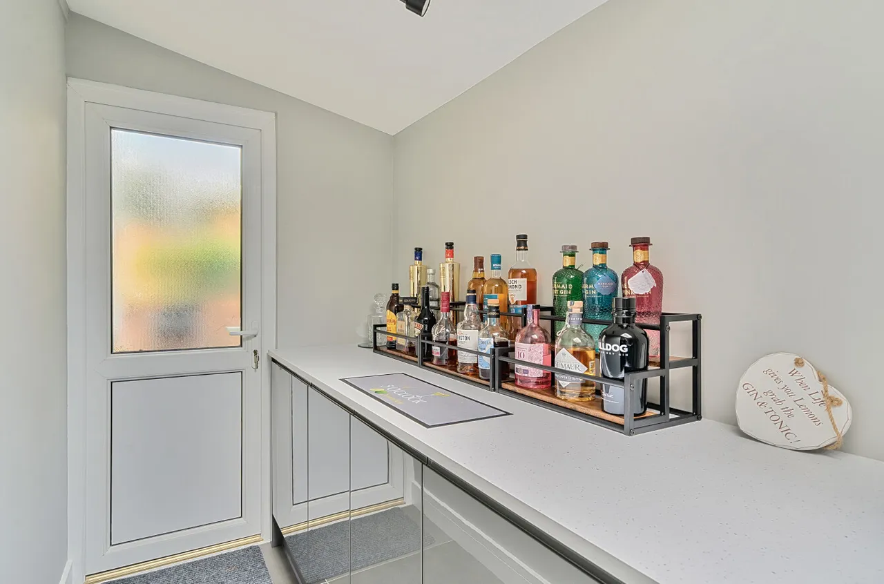 Oak Tree Road, Whitehill, GU35, photo 11