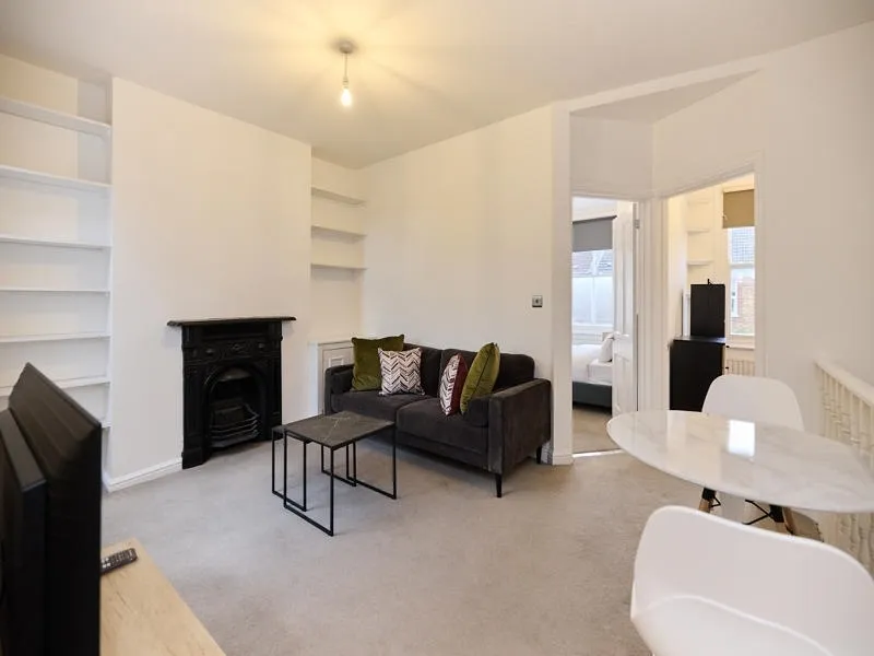 Edgington Road London SW16, photo 3