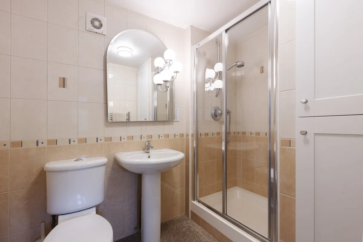 Upminster, RM14, photo 6