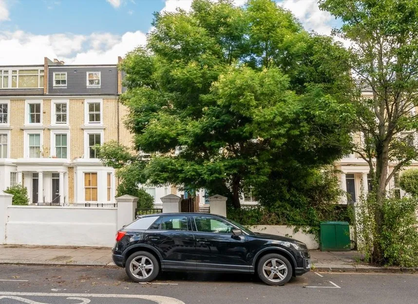 2 bed flat for sale — Elsham Road, West Kensington, W14