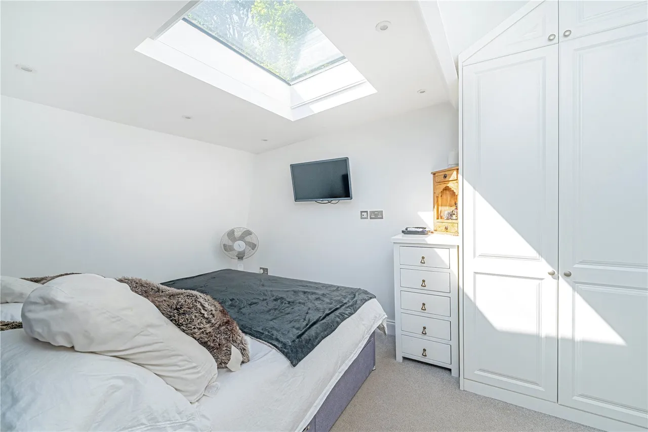 Station Road, Hampton, London, TW12 2AX, photo 8