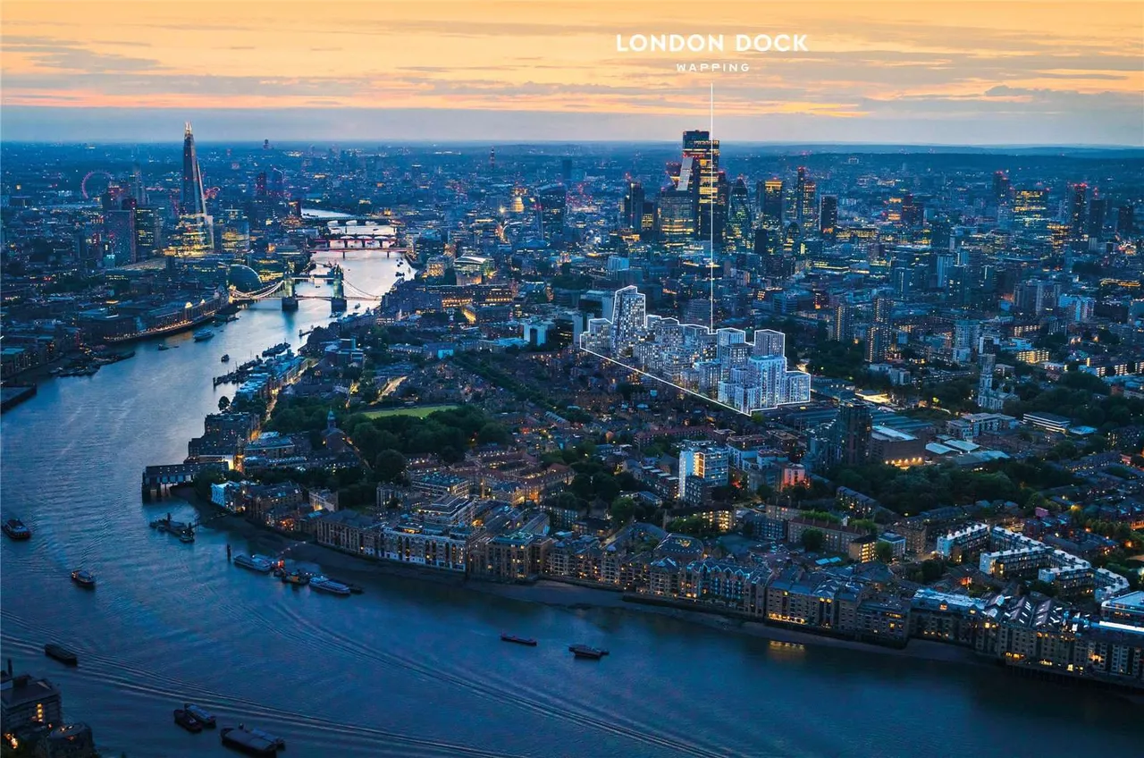 London Dock, 9 Arrival Square, Wapping, E1W 2AA, photo 3