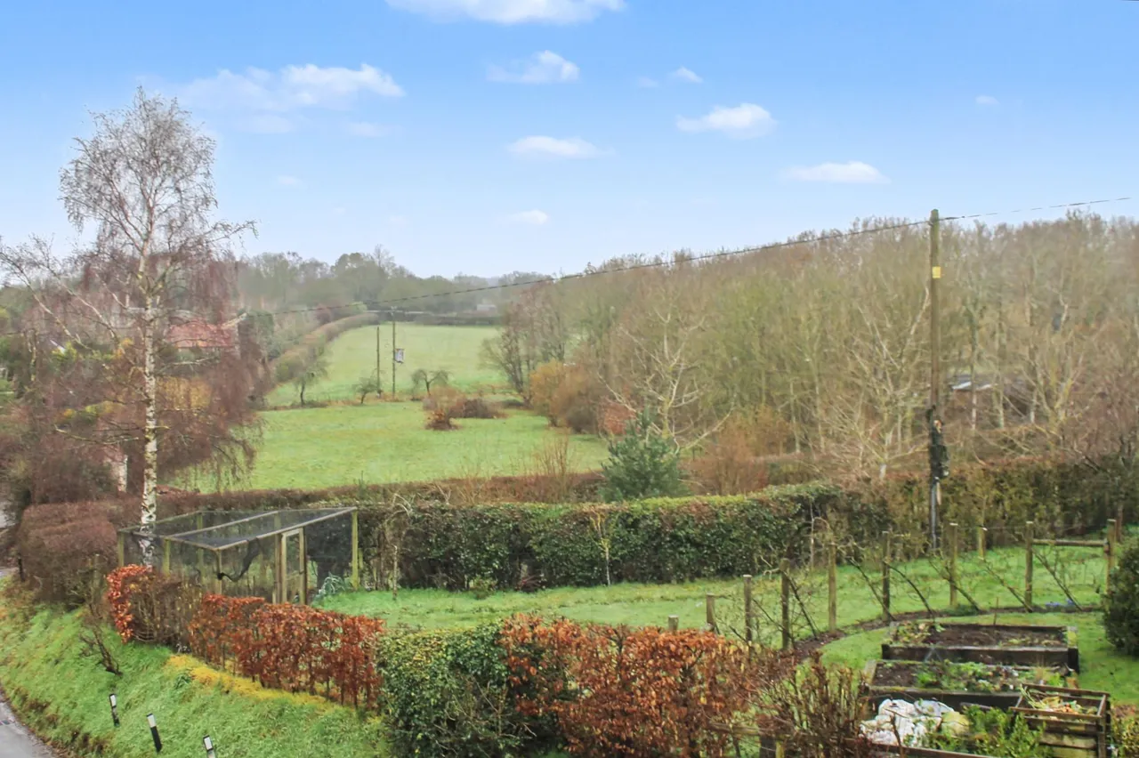 Detached Family Home in Edgefield, photo 3