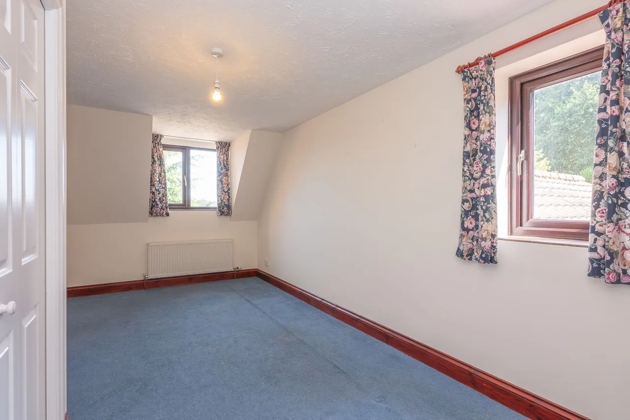 Detached Family Home in Edgefield, photo 11