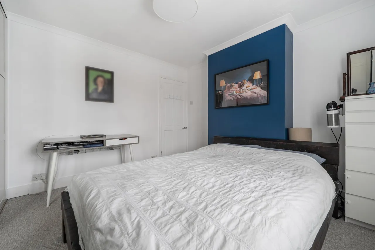 Almond Road, Burnham, SL1, photo 16