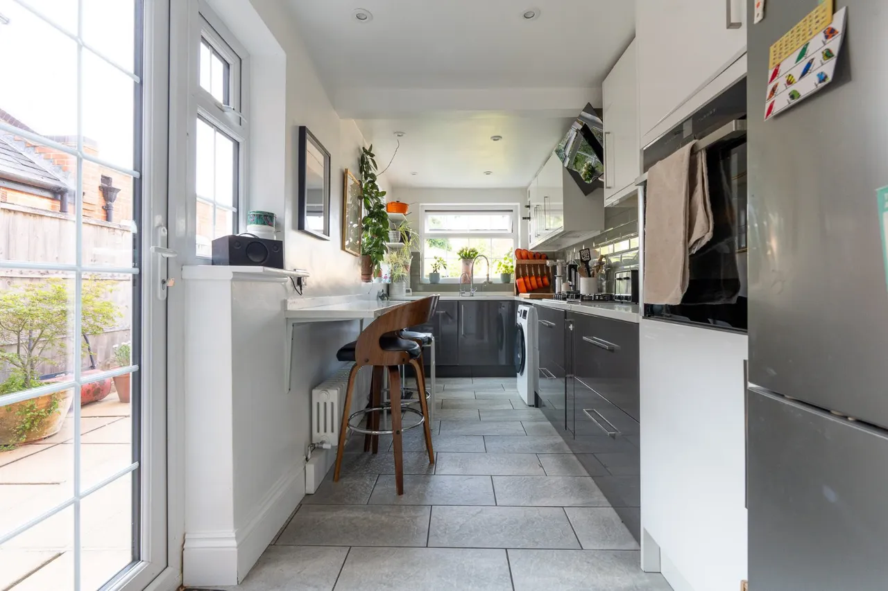 Almond Road, Burnham, SL1, photo 4