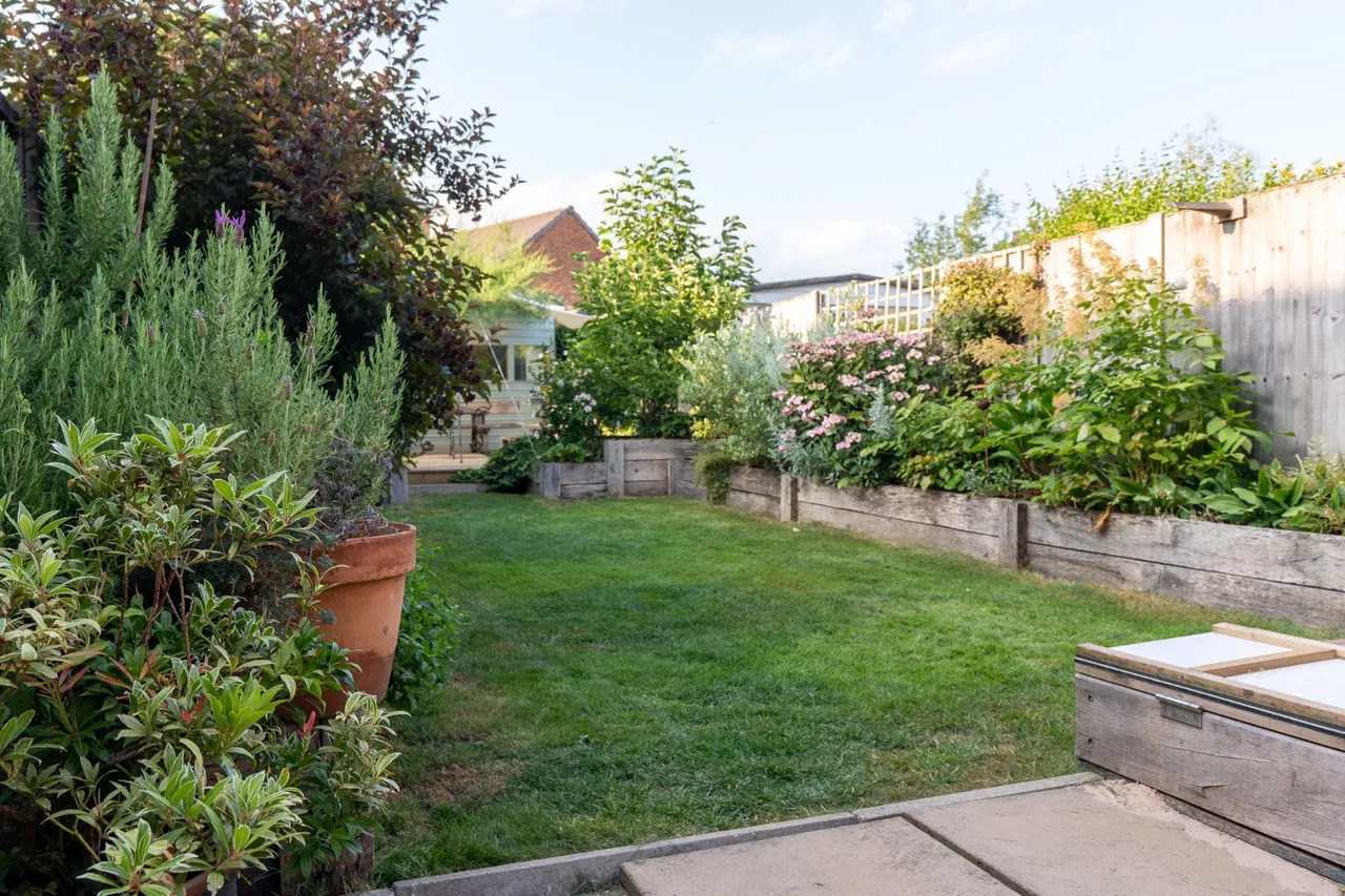 Almond Road, Burnham, SL1, photo 6