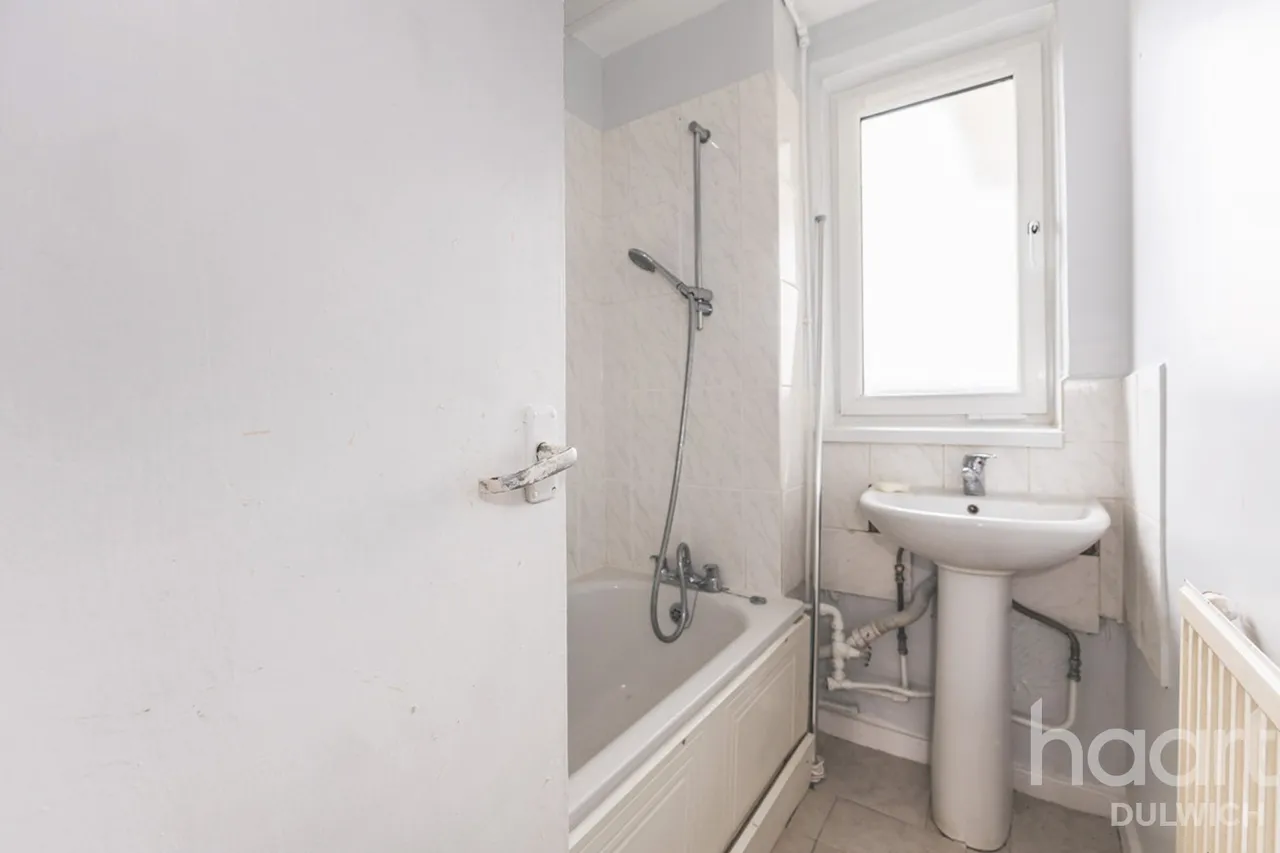 Kingswood Estate, London, SE21, photo 14