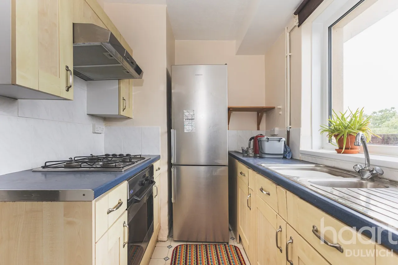 Kingswood Estate, London, SE21, photo 12