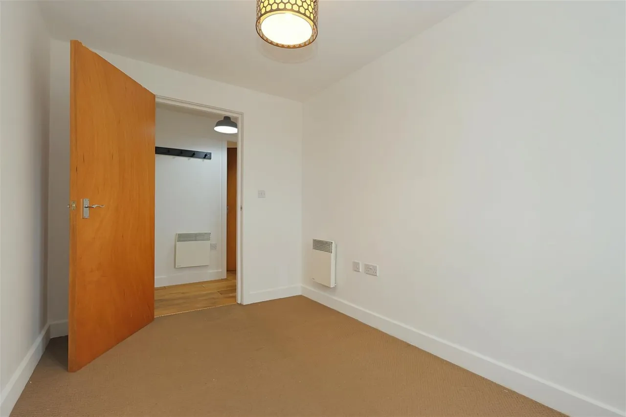 Arthur Street, Stanningley, LS28, photo 9
