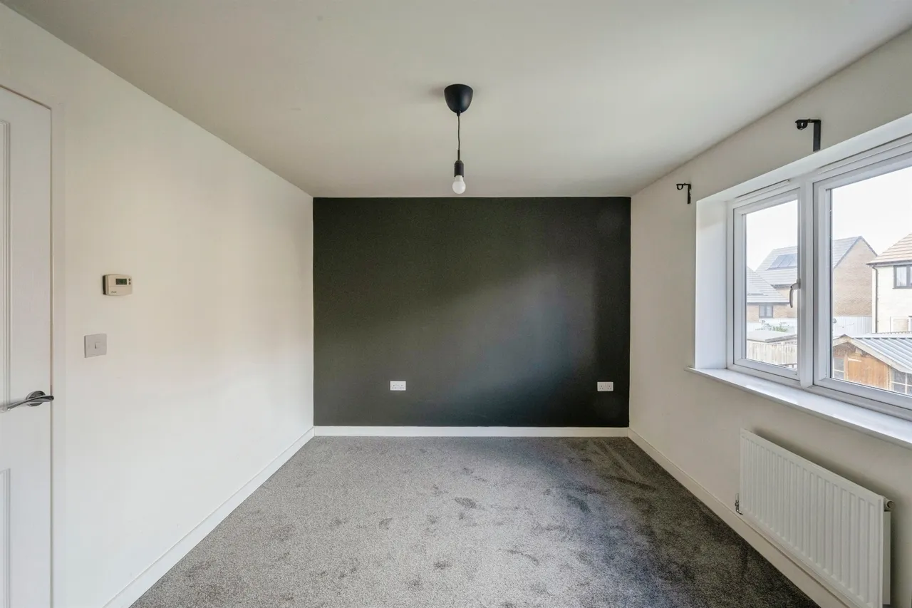 Wisteria Close, Thurnscoe, S63, photo 11