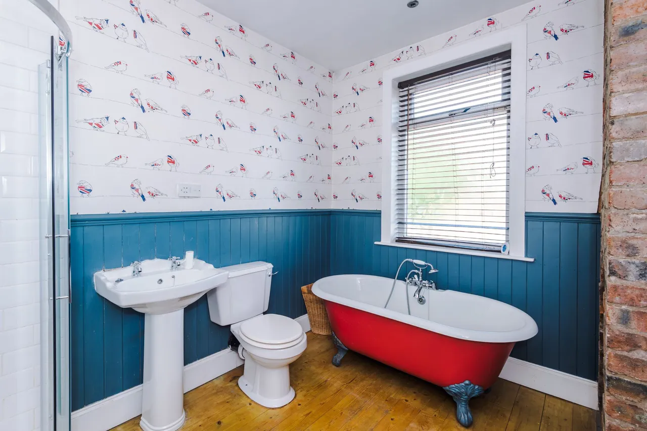 Crow Lane East, Newton-Le-Willows, Newton-Le-Willows, WA12 9UU, photo 11