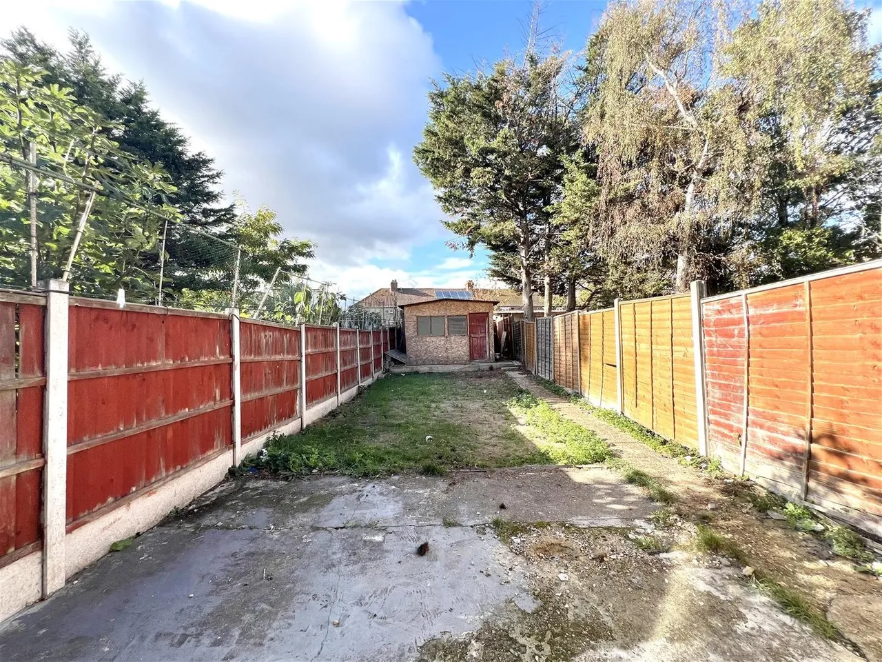 Sutton Road, London, E17, photo 14