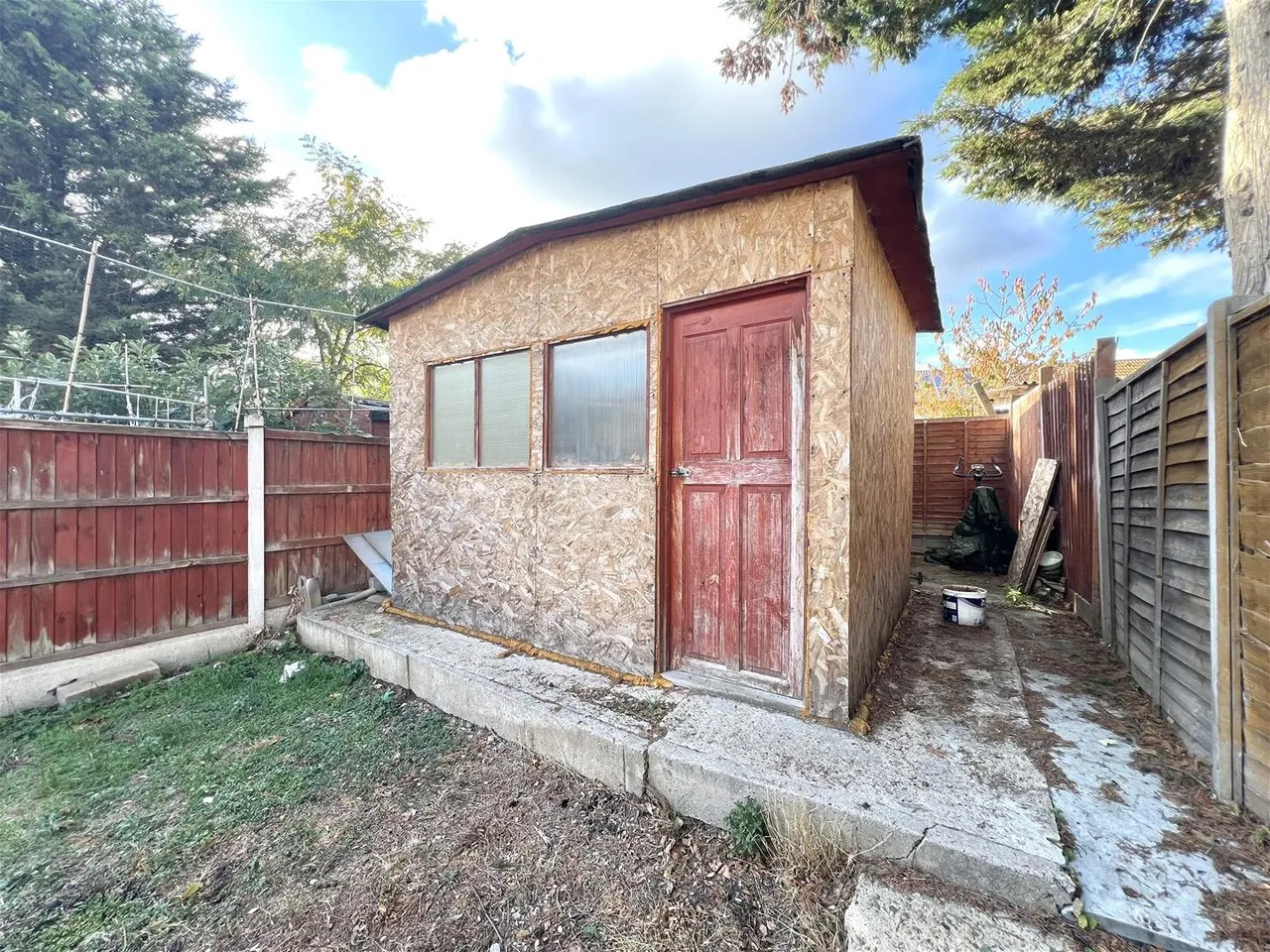 Sutton Road, London, E17, photo 15