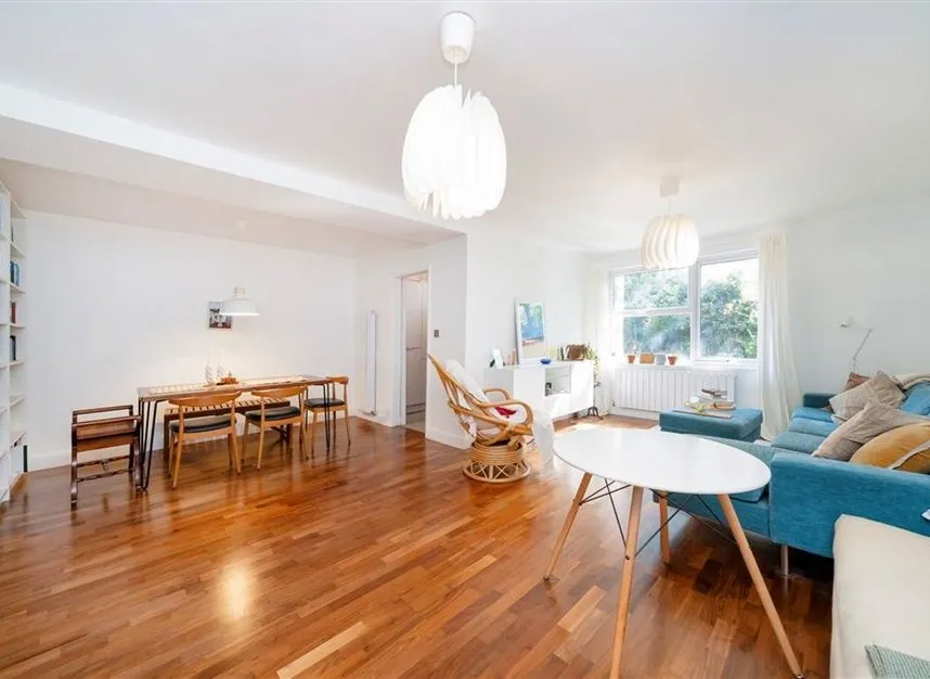 Brook Road, Cricklewood, NW2, photo 2