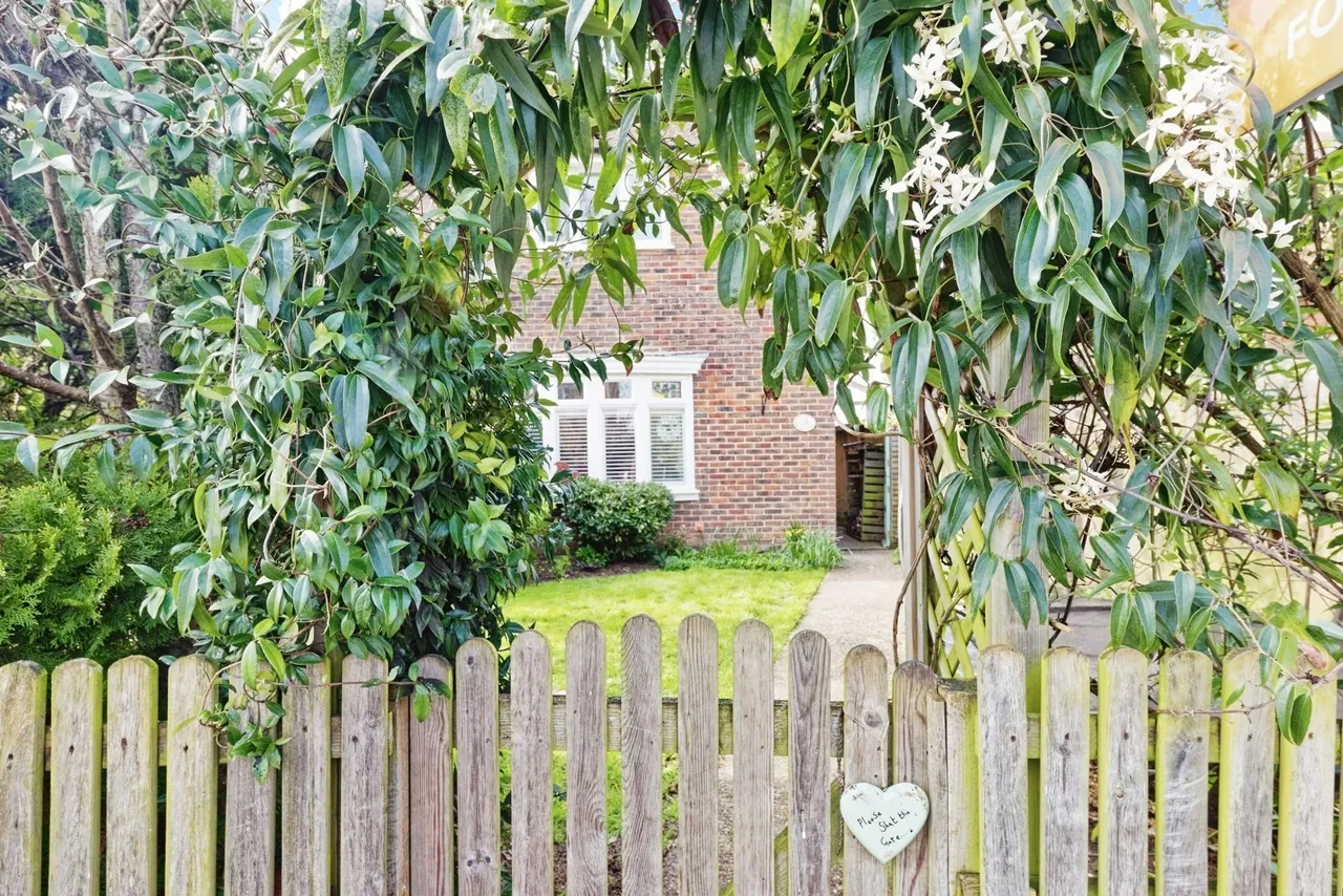 The Street, Adisham, Canterbury, Kent, CT3, photo 17