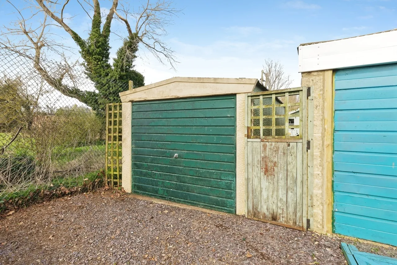 The Street, Adisham, Canterbury, Kent, CT3, photo 15