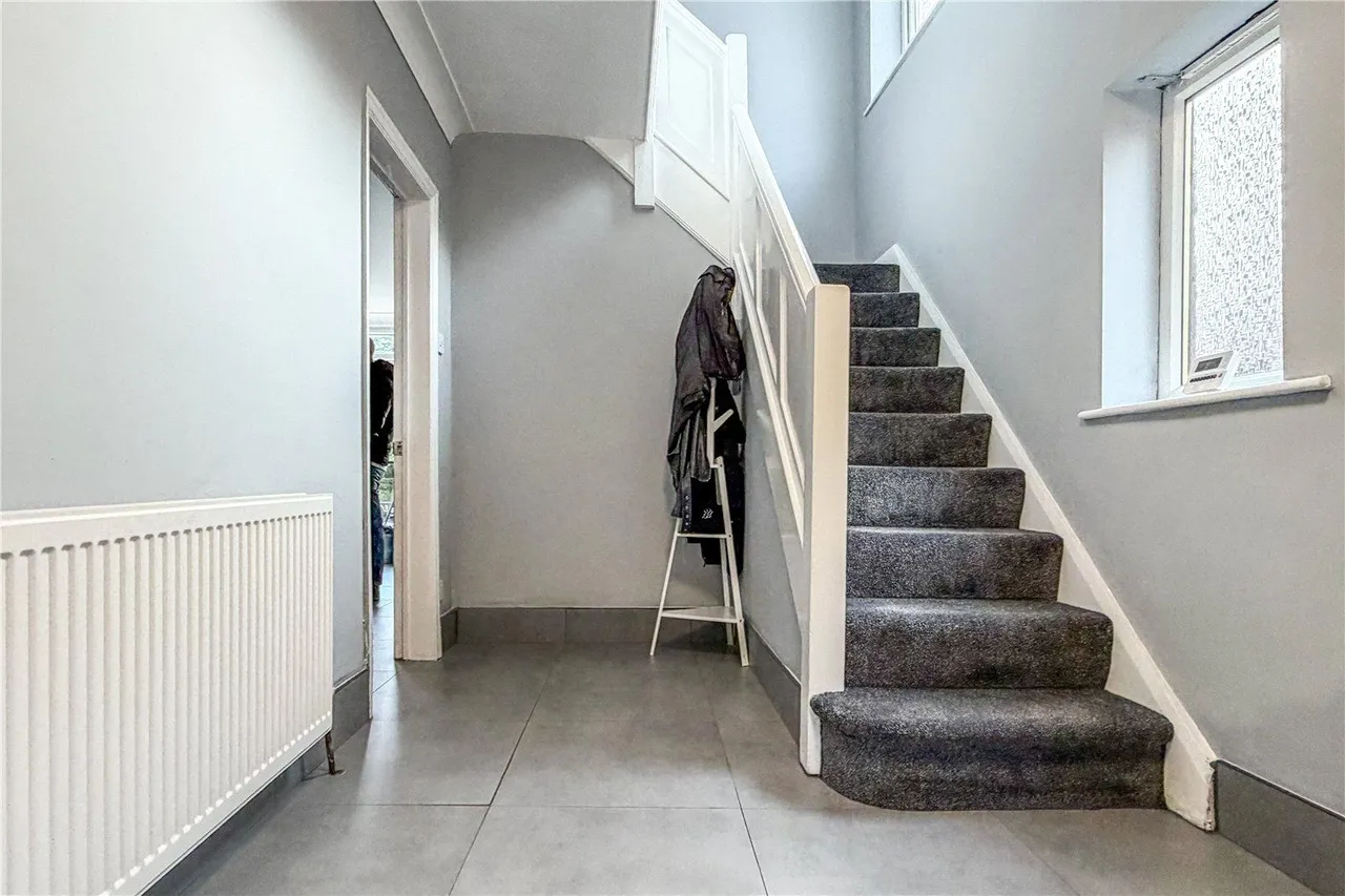 Carill Avenue, Moston, M40, photo 2