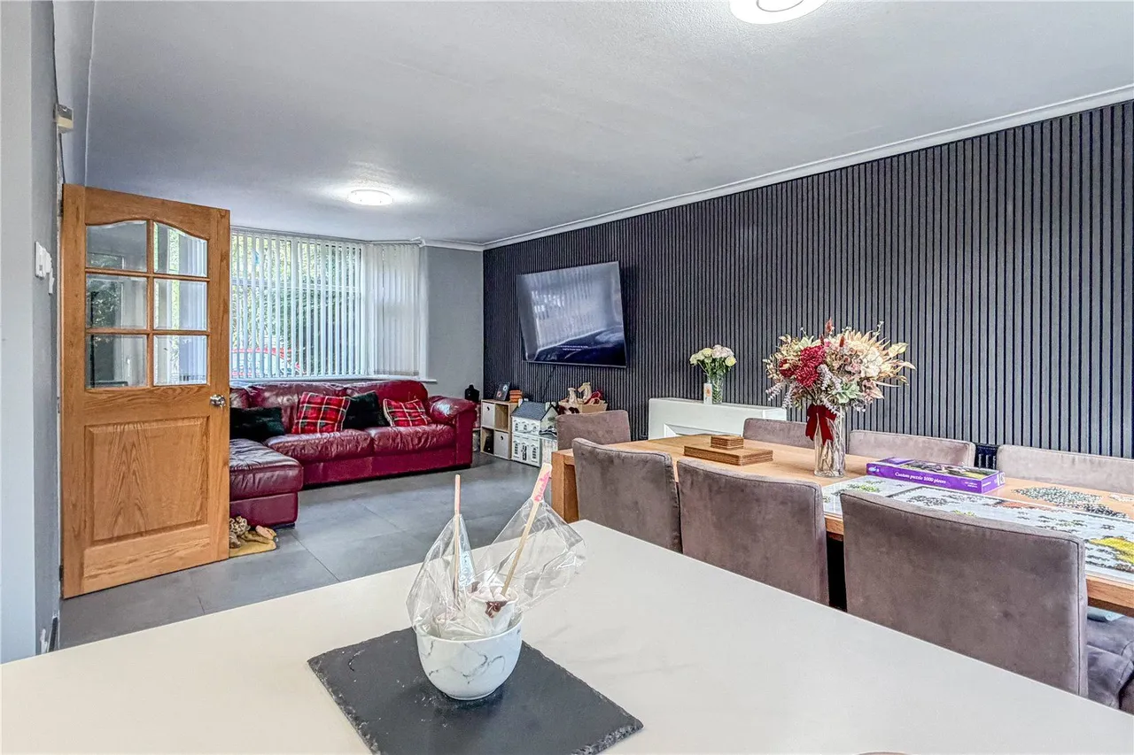 Carill Avenue, Moston, M40, photo 7