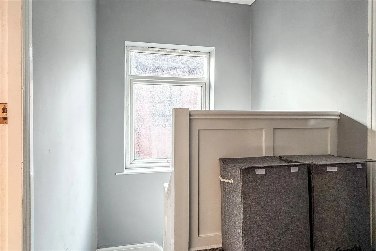 Carill Avenue, Moston, M40, photo 8