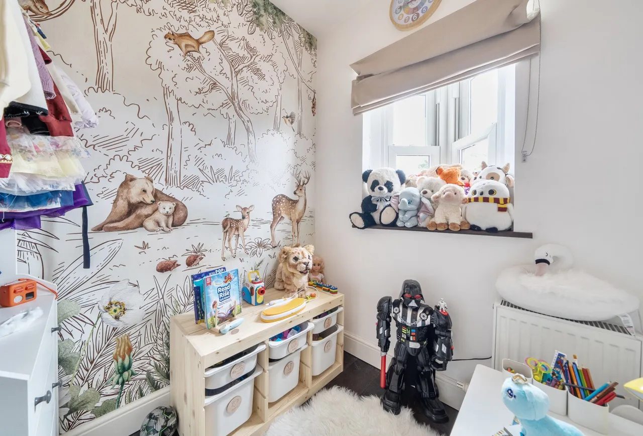 Havering Road, Romford, RM1 4QU, photo 15