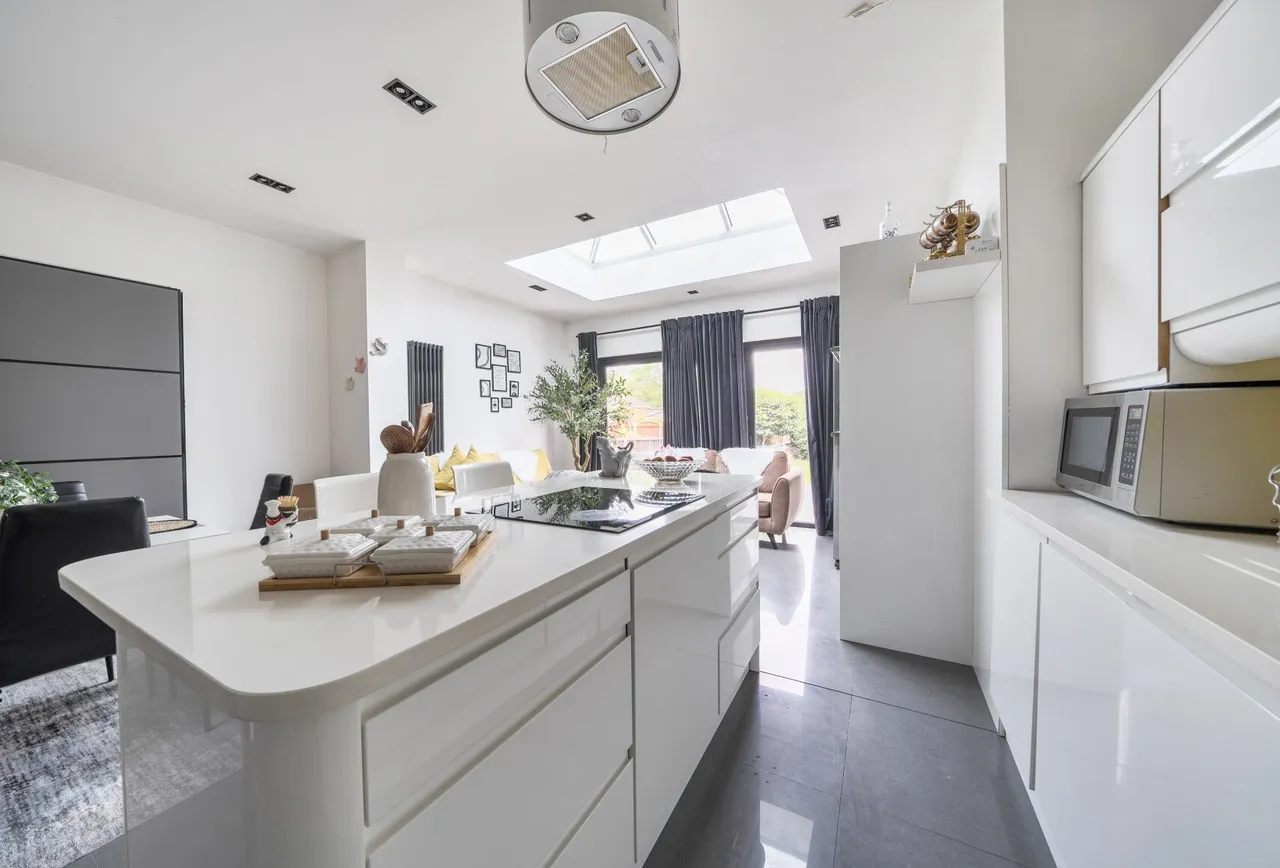 Havering Road, Romford, RM1 4QU, photo 9