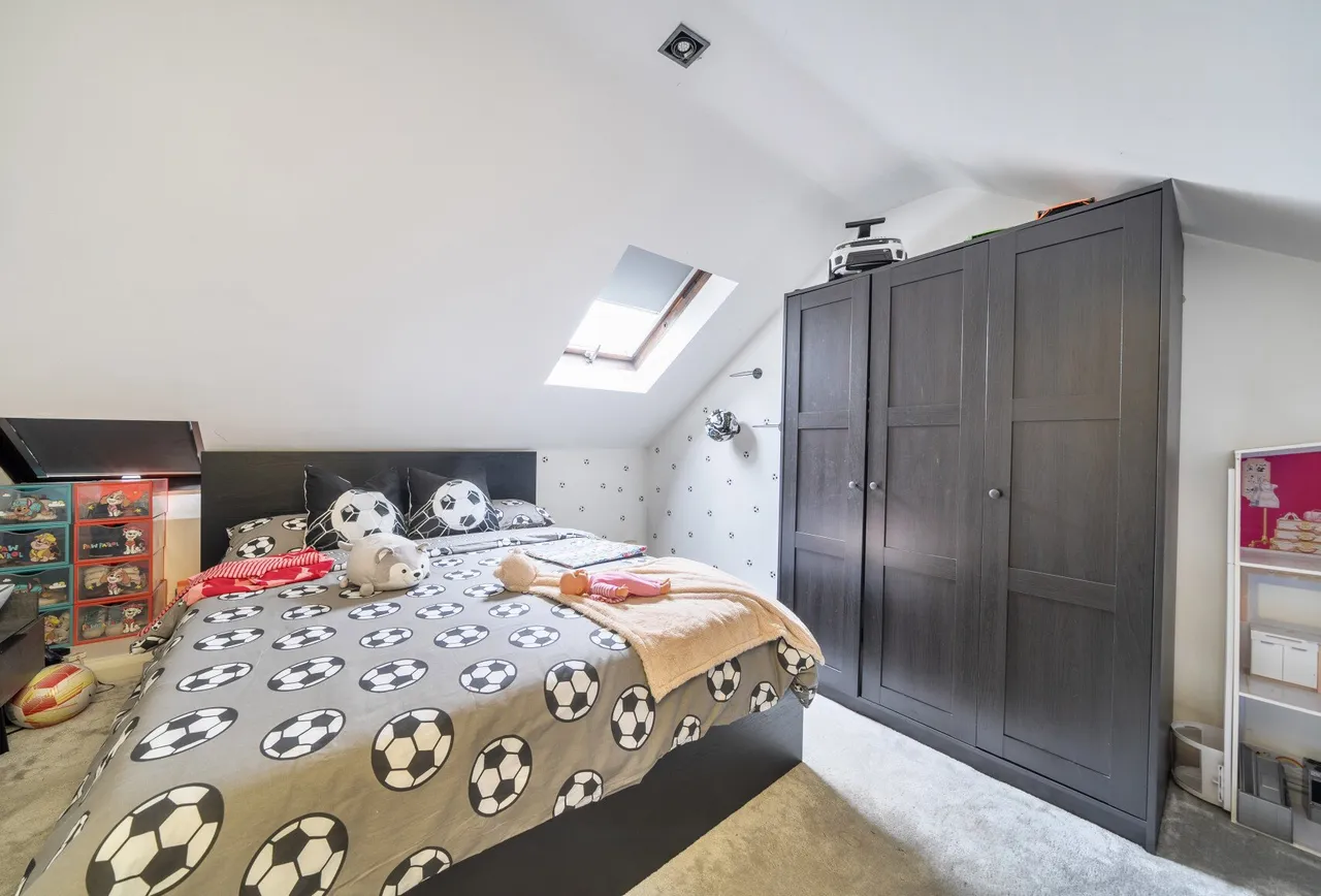 Havering Road, Romford, RM1 4QU, photo 16