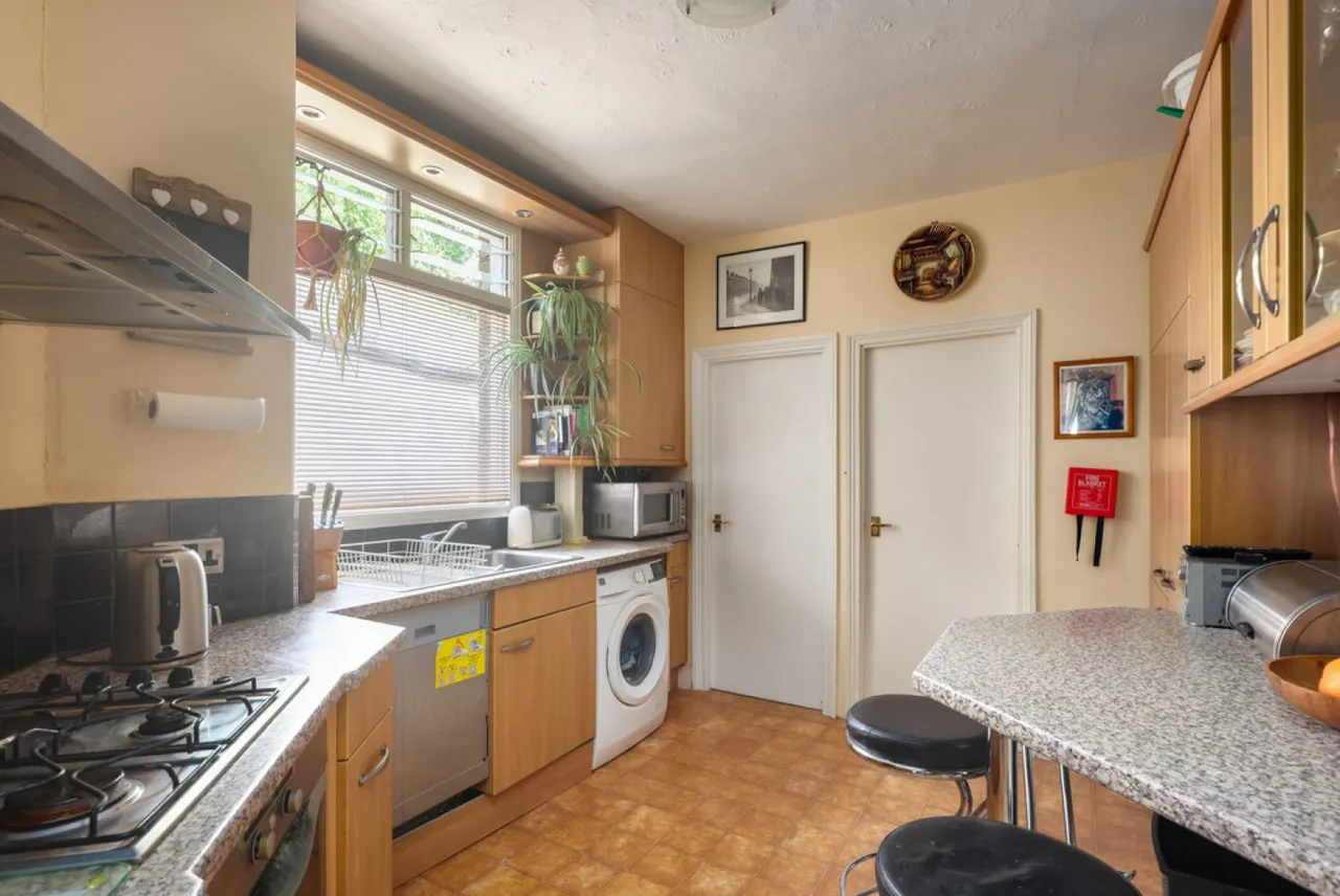 Twickenham Road, Leytonstone, london, photo 11