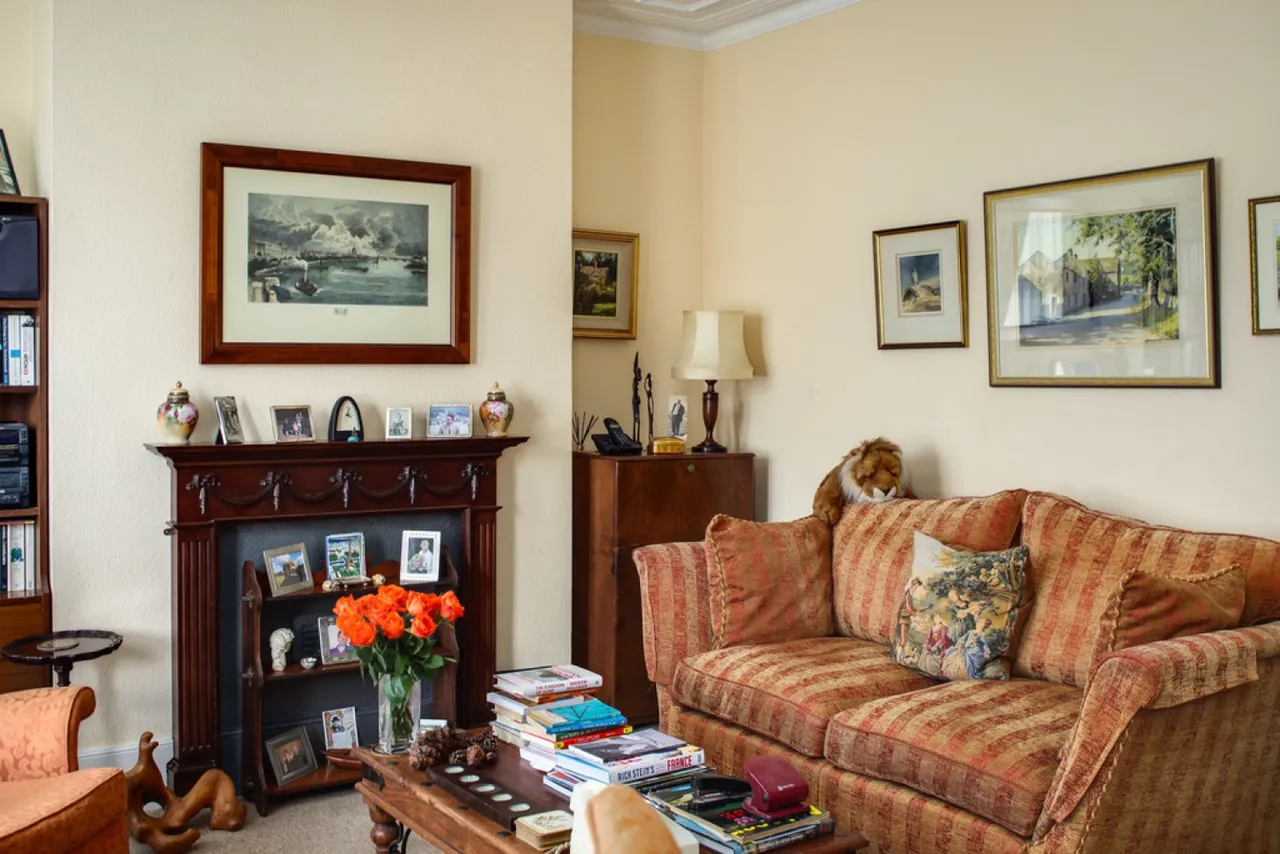 Twickenham Road, Leytonstone, london, photo 5