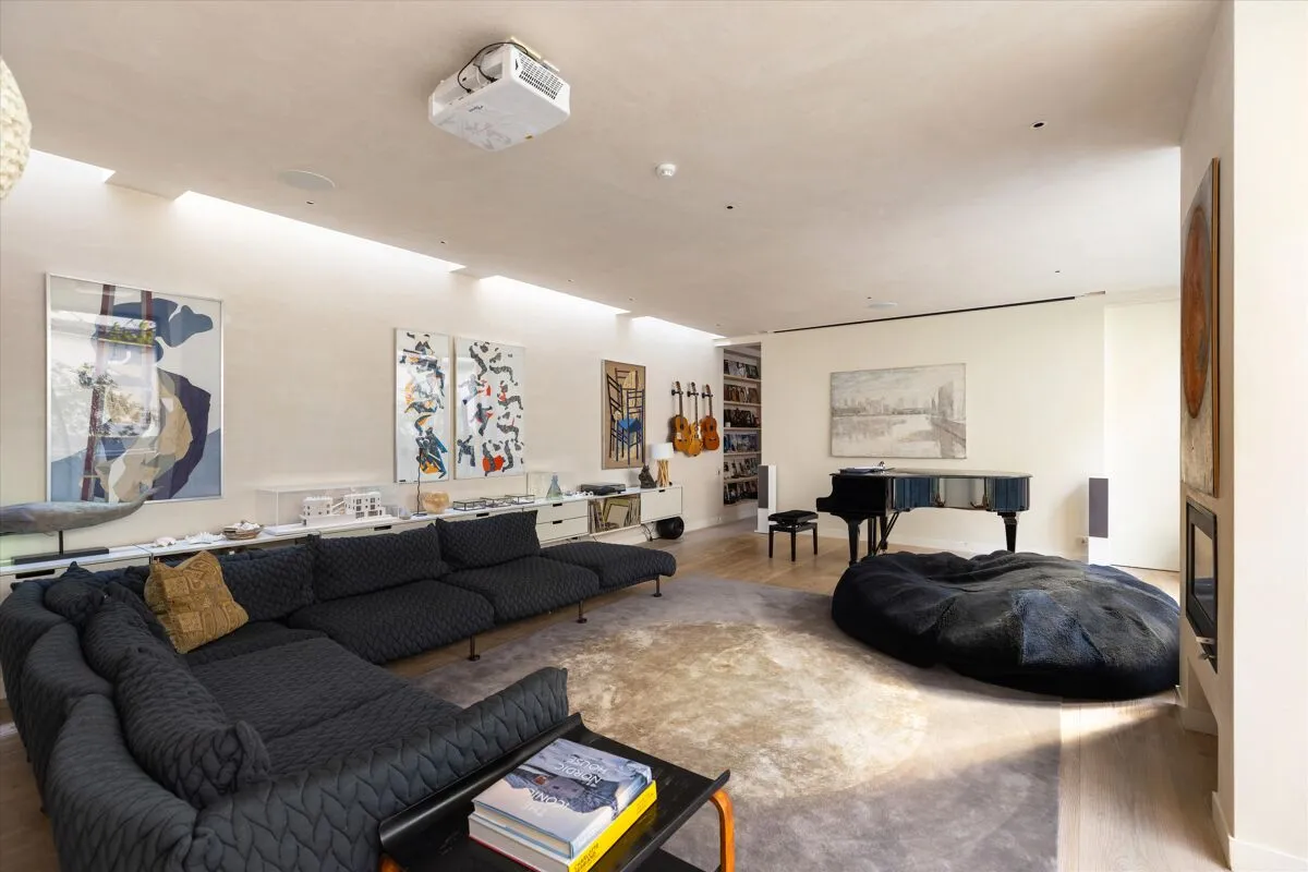 Blythe Road, London, W14, photo 8