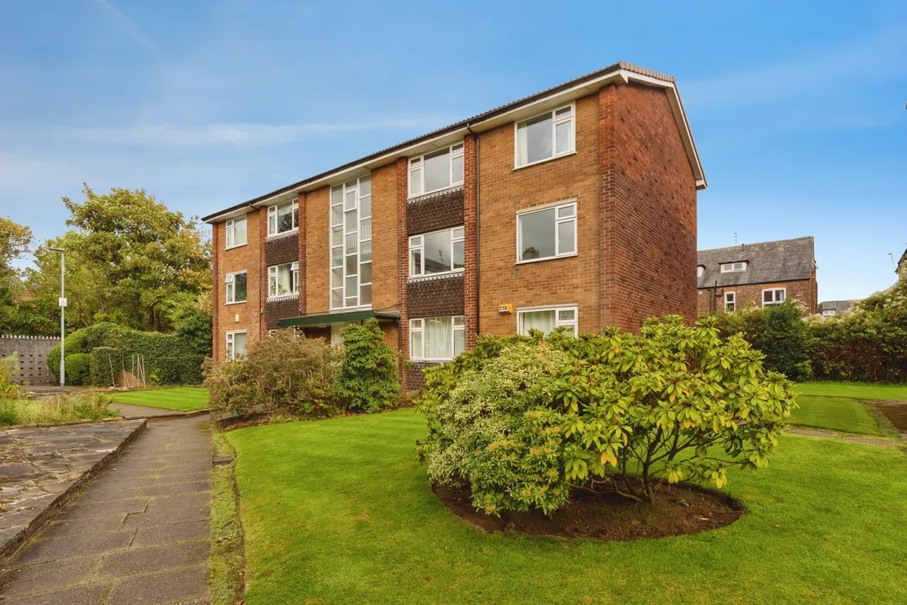 2 bed flat for sale — Barlow Moor Court, Didsbury, Manchester, Greater Manchester, M20