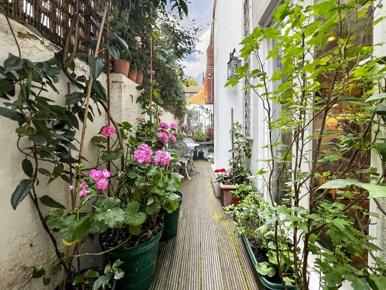 Macroom Road, Maida Vale, W9 3HY, photo 4