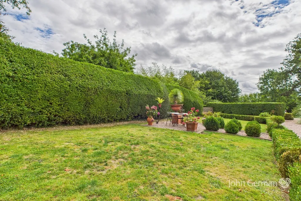 Leafgreen Lane, Littleover, photo 31