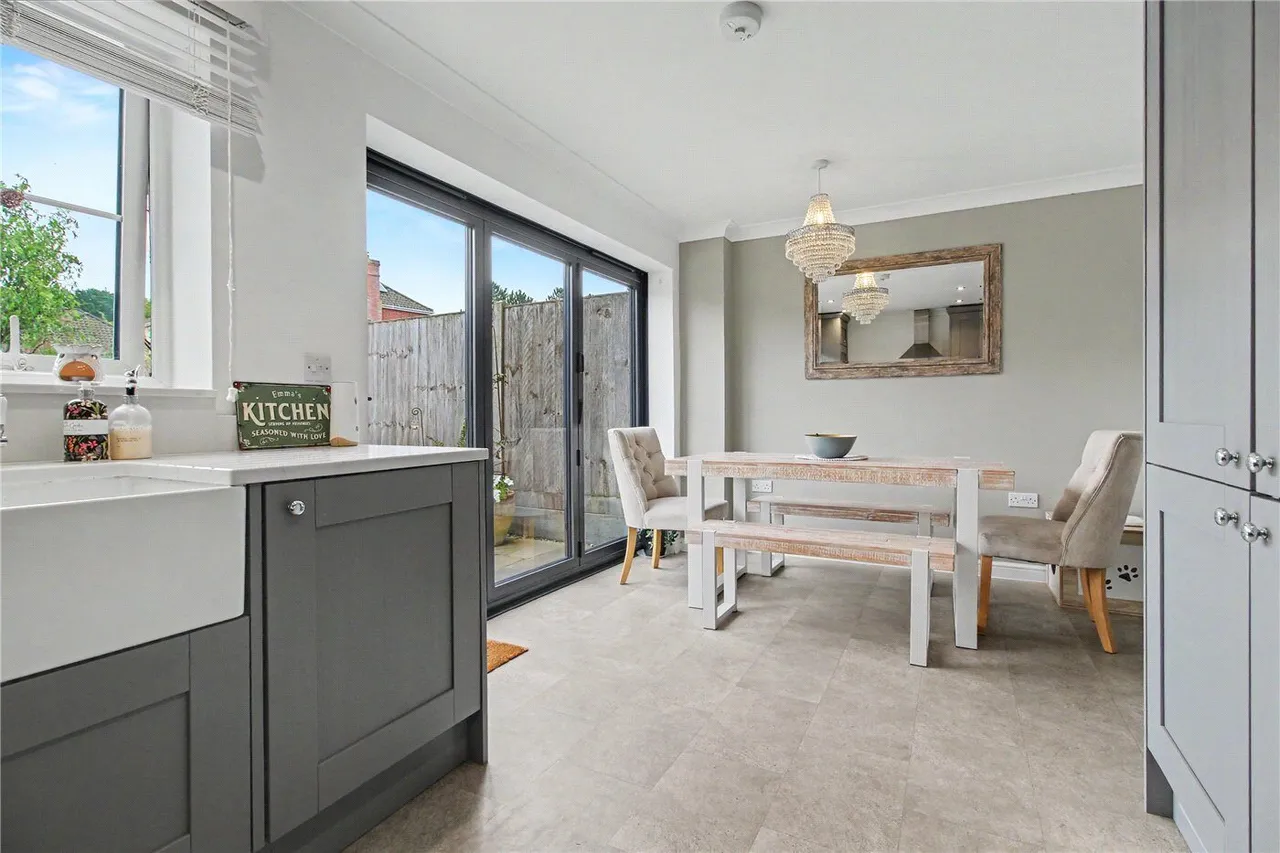 Pine Tree Close, Holton, IP19, photo 10