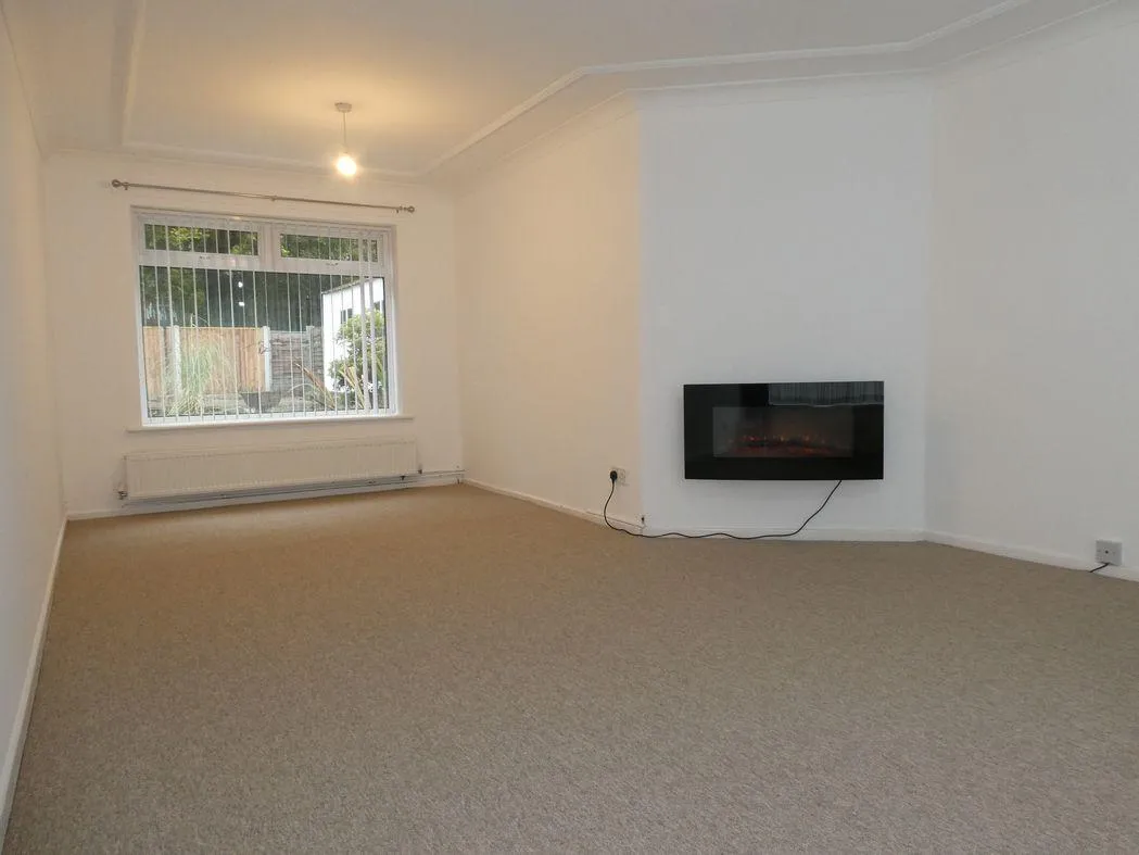 Huntingdon Road, Intake, DN2, photo 3