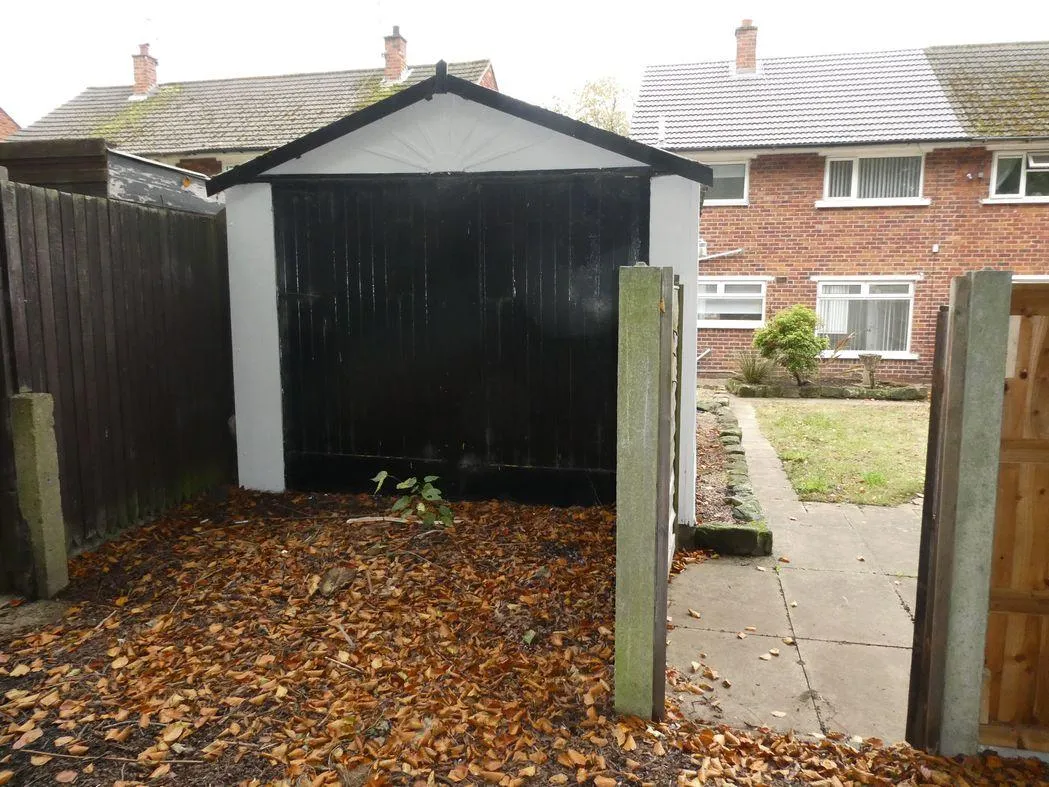 Huntingdon Road, Intake, DN2, photo 22