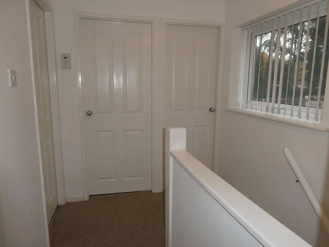 Huntingdon Road, Intake, DN2, photo 13