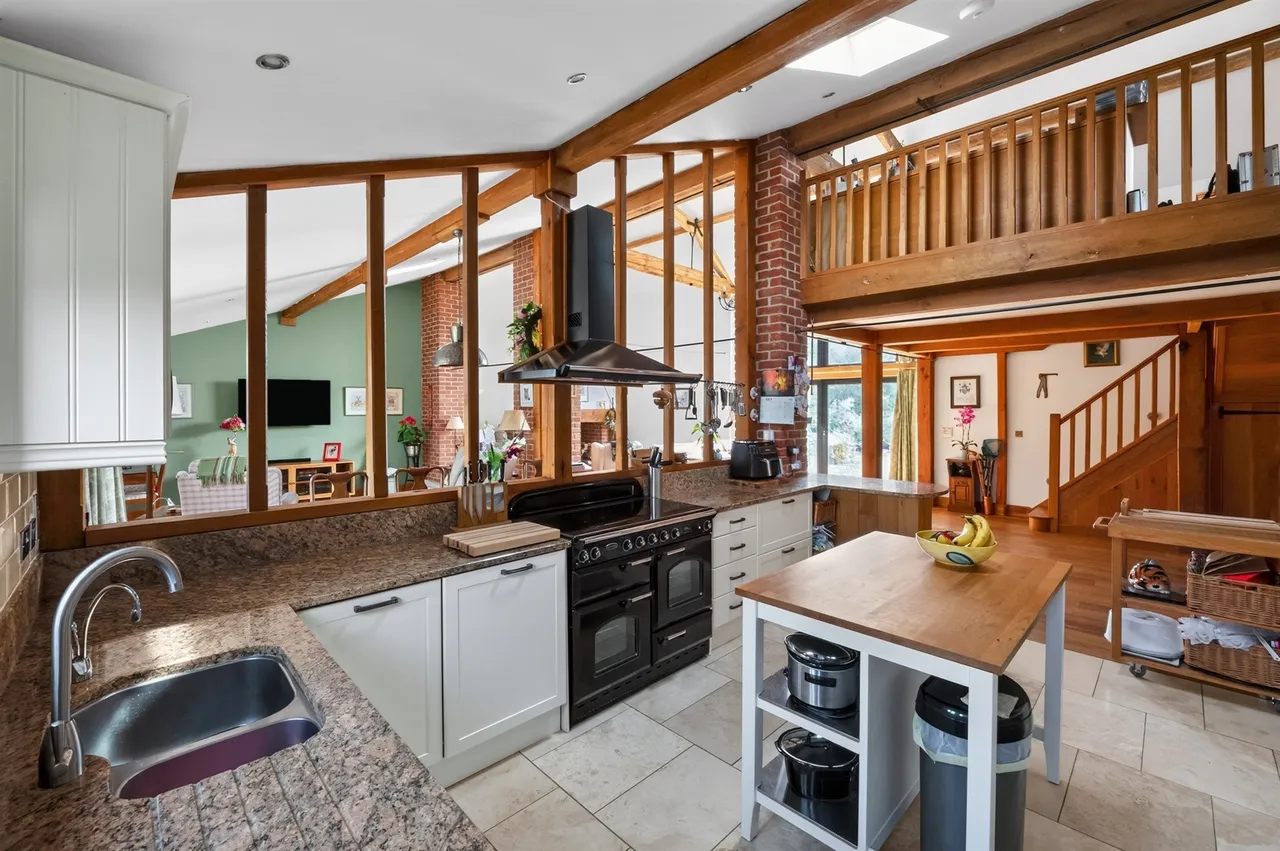 Ivy Todd, Necton, Swaffham, photo 6