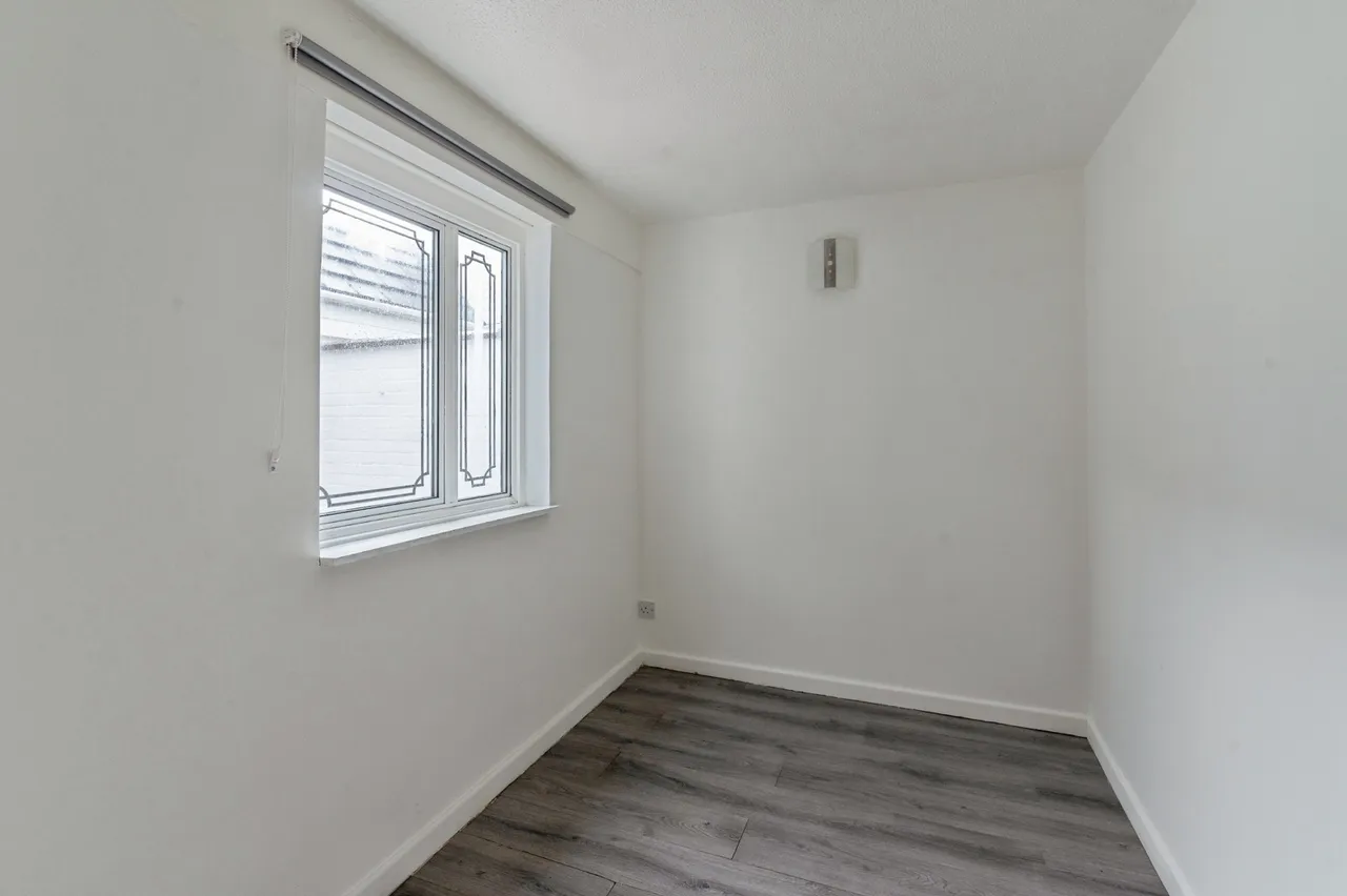 Travers Way, BASILDON, Essex, SS13, photo 10