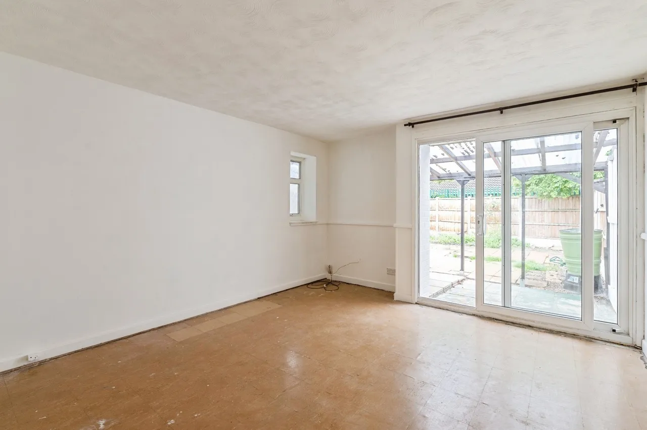 Travers Way, BASILDON, Essex, SS13, photo 13