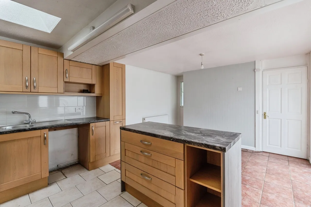 Travers Way, BASILDON, Essex, SS13, photo 11