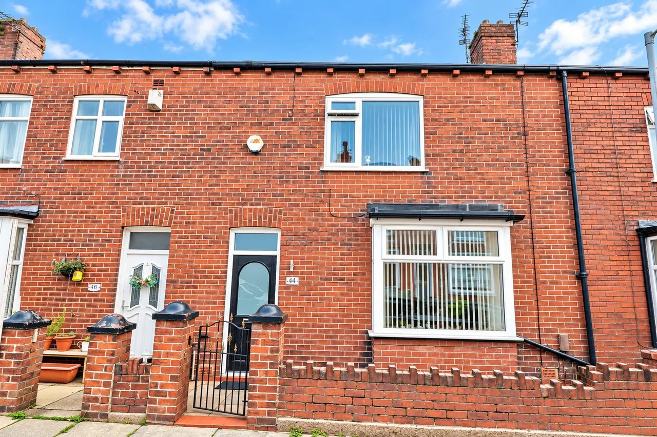 2 bed house for sale, Primula Street, Bolton, BL1