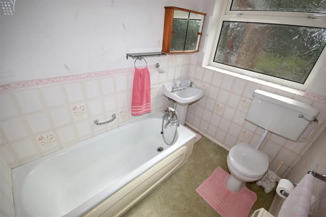 St. Hughs Drive, North Hykeham, Lincoln, photo 11