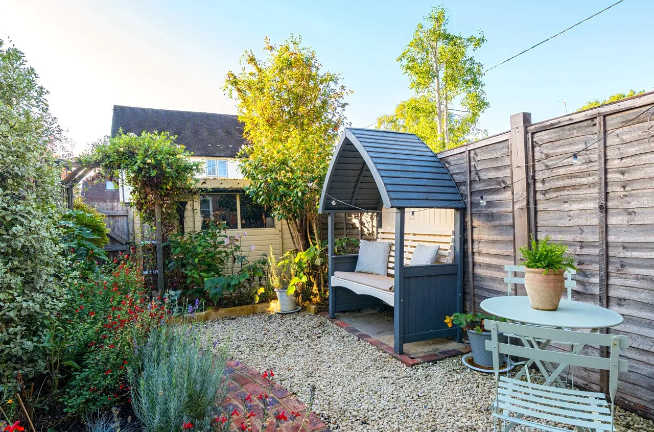Guildford Road, Normandy, GU3, photo 18