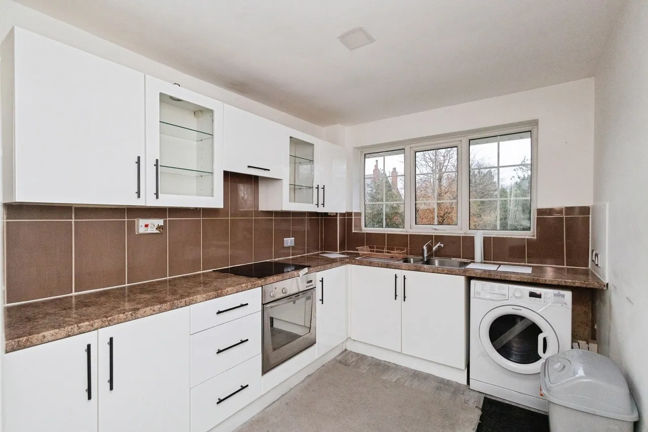 Bramhall Lane, Stockport, Greater Manchester, SK3, photo 6