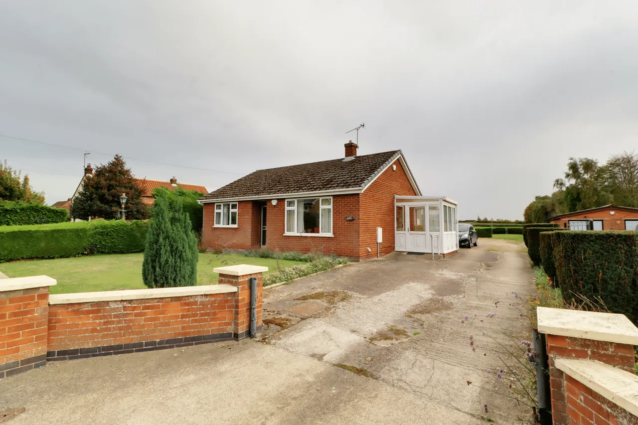 2 bed house for sale, Westgate Road, Belton, DN9
