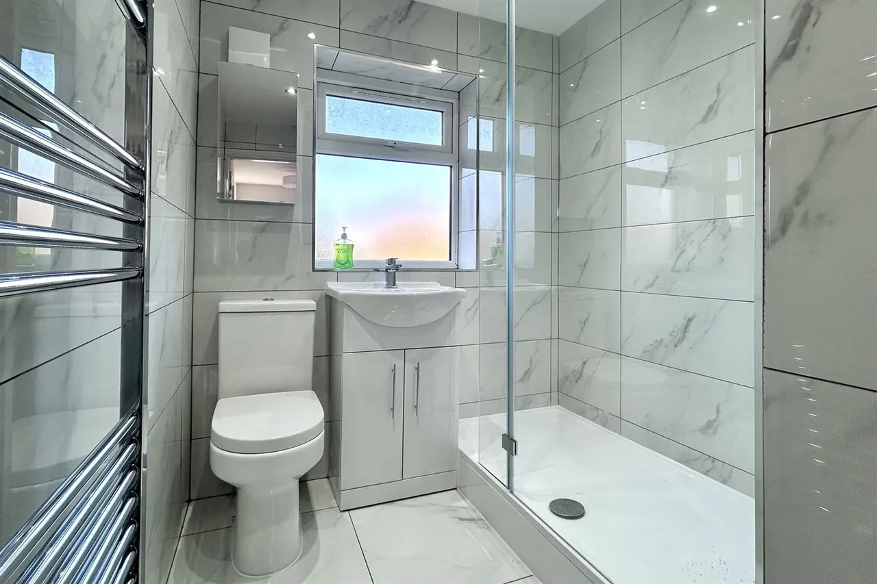 Bruntwood Lane, Cheadle, photo 13