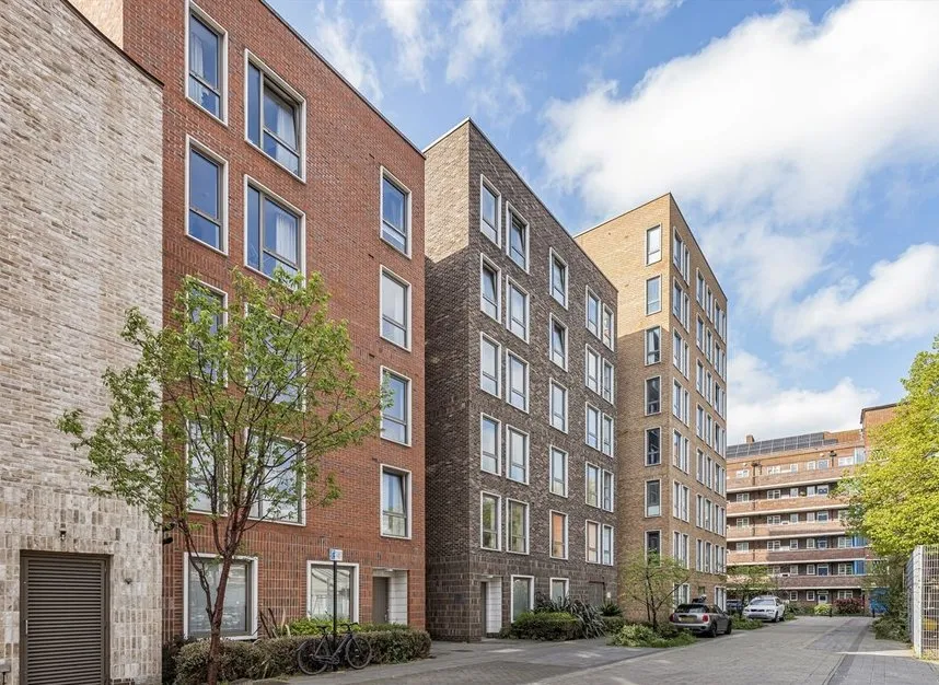 Frampton Park Road, London, E9, photo 10